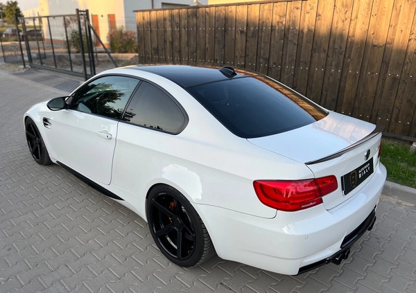 BMW M3 cena 209000 przebieg: 158000, rok produkcji 2010 z Kostrzyn małe 466